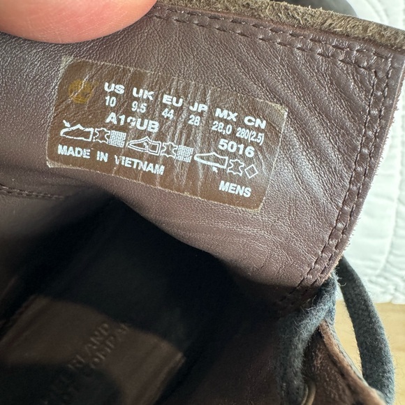 Timberland Black Leather Boots - Picture 4 of 9